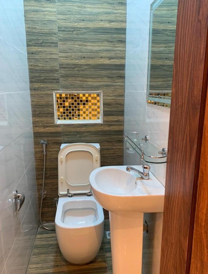 God'S Touch Apartments Remi Fani Kayode Gra. Ikeja Zewnętrze zdjęcie